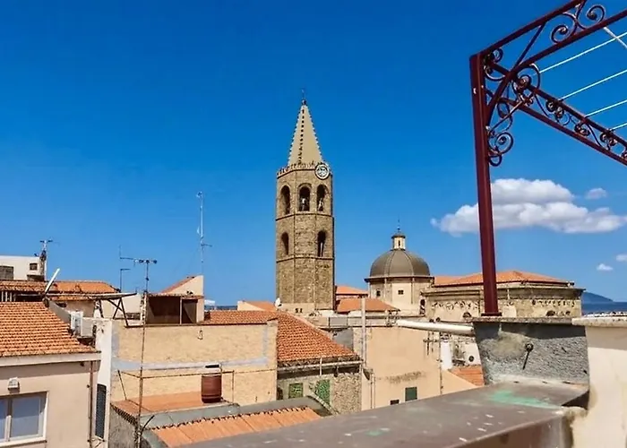 Life - Rooftop Access - Location *