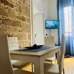 Life - Rooftop Access - Location 아파트 알게로