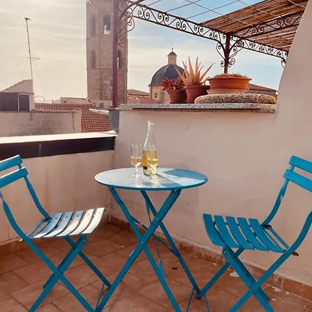 شقة Life - Rooftop Access - Location *
