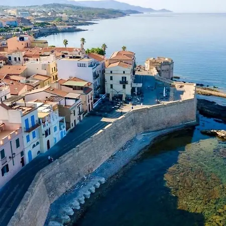 Life - Rooftop Access - Location Alghero