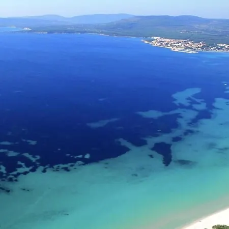 Life - Rooftop Access - Location